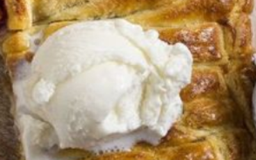 Vegan Μπουγάτσα με Παγωτό