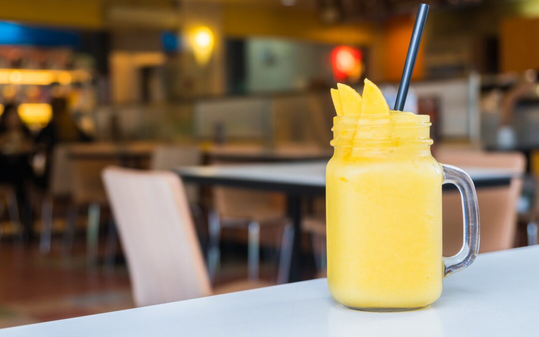 Yellow Smoothies με Γιαούρτι